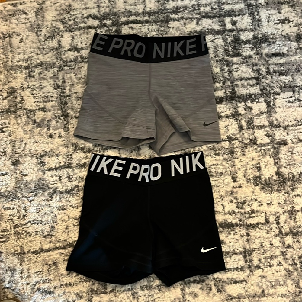 Nike pros